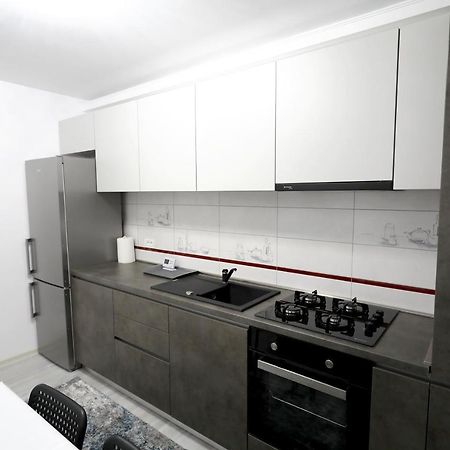 Sif Residence Craiova Ngoại thất bức ảnh